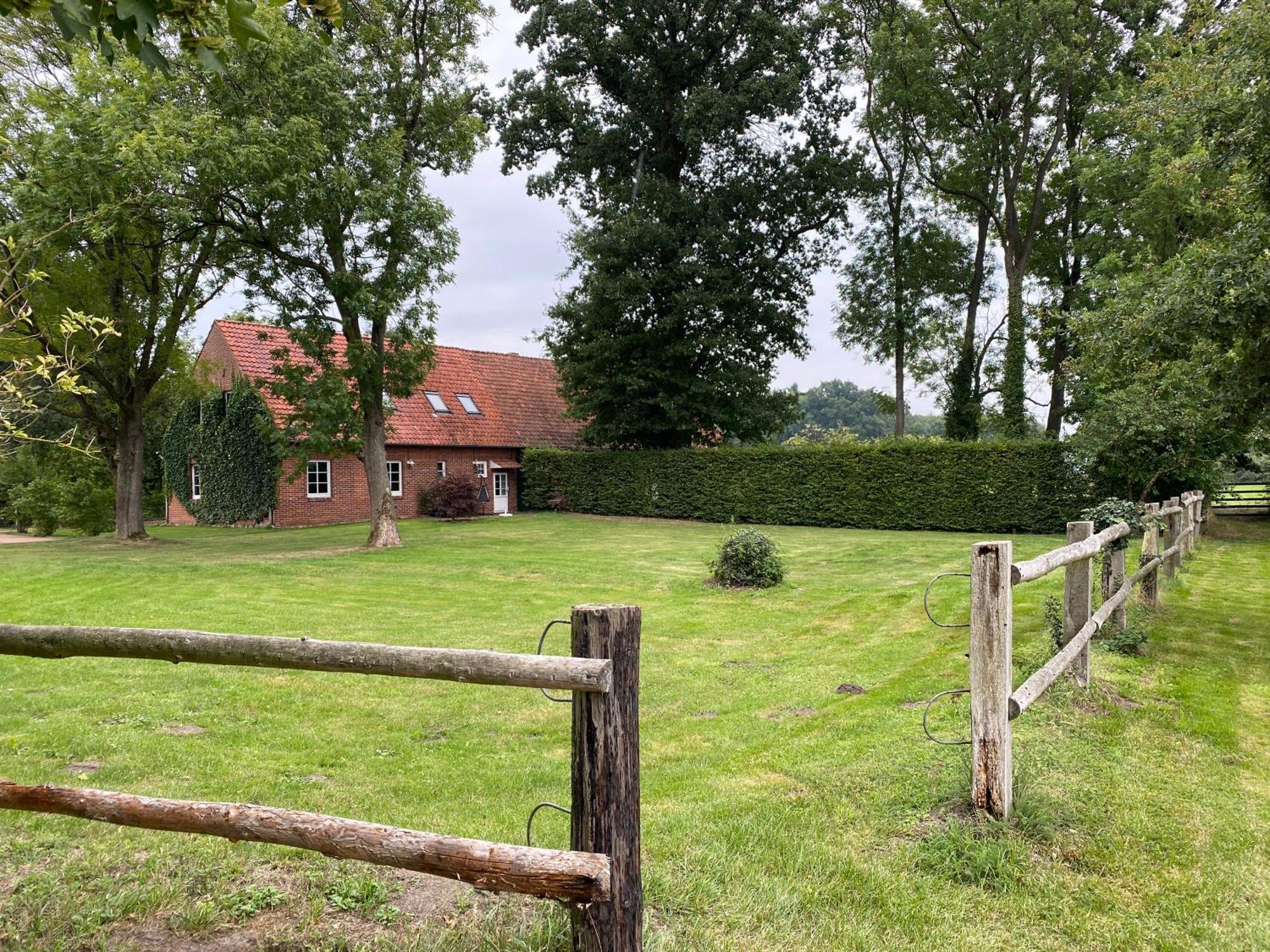 Ferienhaeuser Weitblick Gilten Luaran gambar